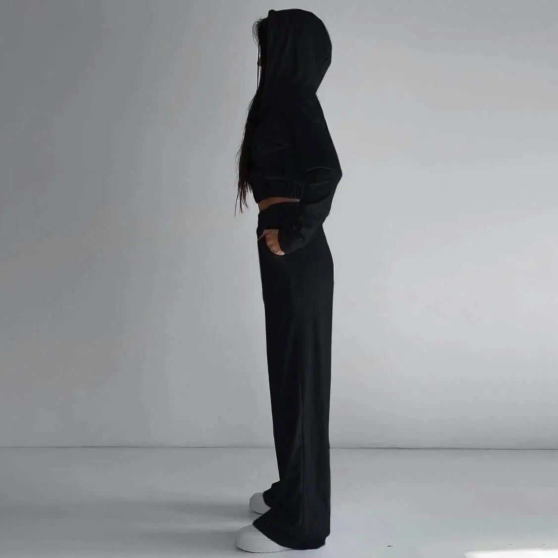 Satin Lounge Two-Piece Set – Contemporary Soft Elegance