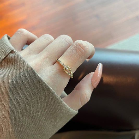 Luminous Heart Wrap Ring – Elegant Gold Adjustable Crystal Band